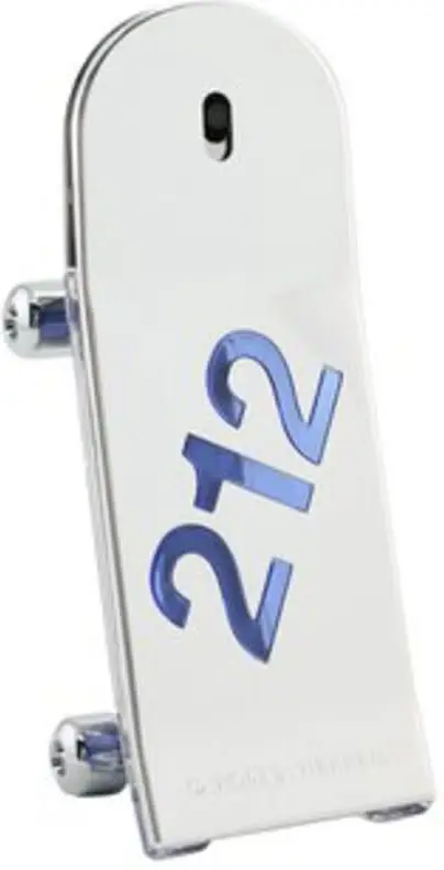 Carolina Herrera 212 Heroes Forever Young EDT Spray
