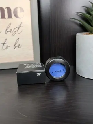 Тени для век MAC Cosmetics