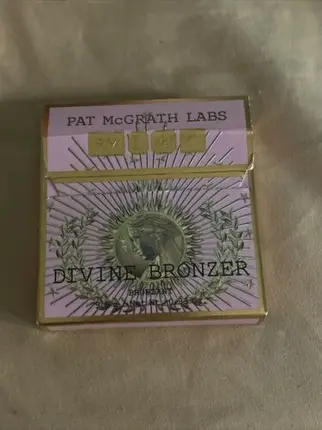 Пудровый бронзер Pat McGrath Labs Divine