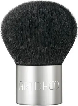 Кисть для тональных средств Artdeco