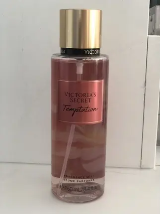 Аэрозольный спрей для тела Victoria's Secret Temptation Fragrance Mist
