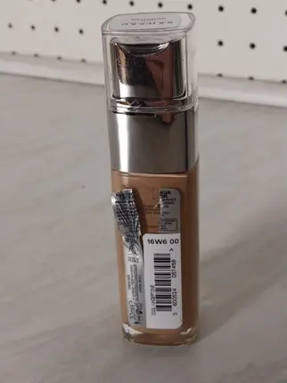 Тональная основа L'Oreal Professional