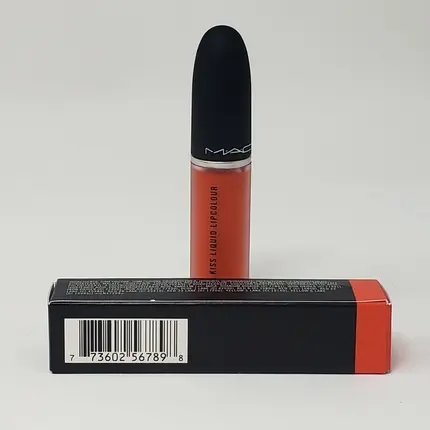 Жидкая губная помада MAC Powder Kiss