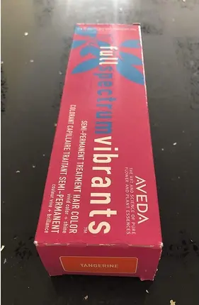 Стойкое окрашивание волос Aveda Vivid Color+Shine