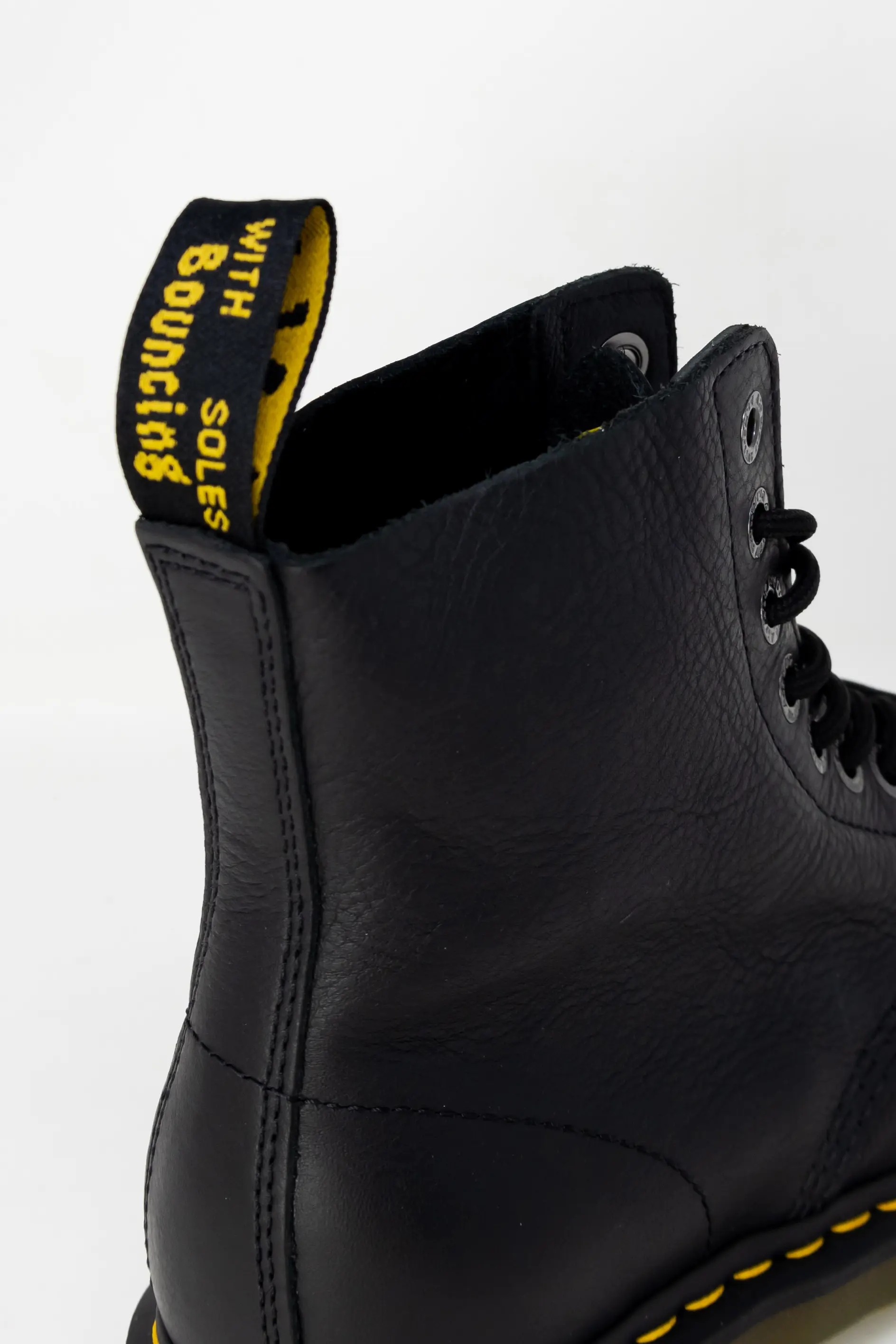 Ботинки Dr. Martens