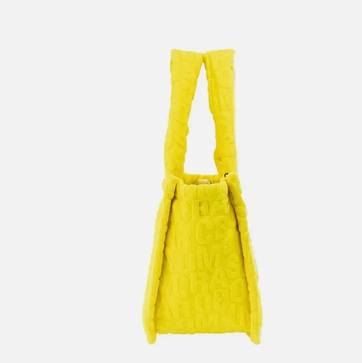 Сумка на плечо The Marc Jacobs The Monogram Terry Tote Small Golden Kiwi