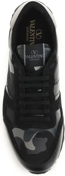 Athletic Sneakers Valentino Garavani Rockrunner Camouflage Noir