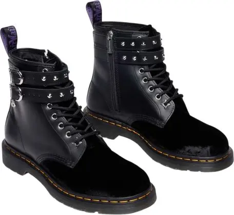 Чёрные кожаные ботинки Dr. Martens на шнуровке