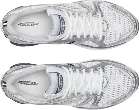Кроссовки Saucony