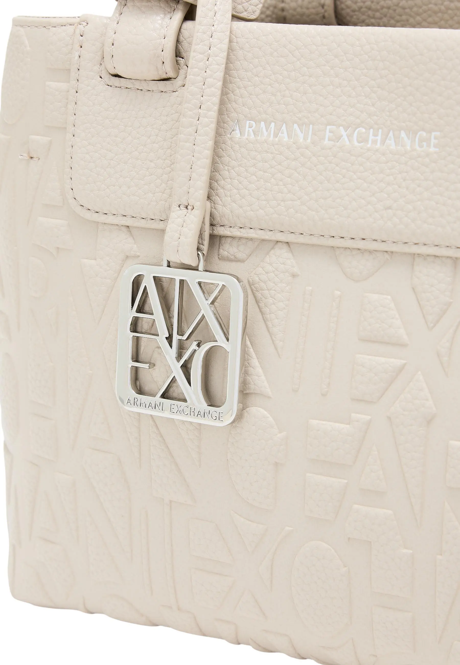 Сумки Armani Exchange