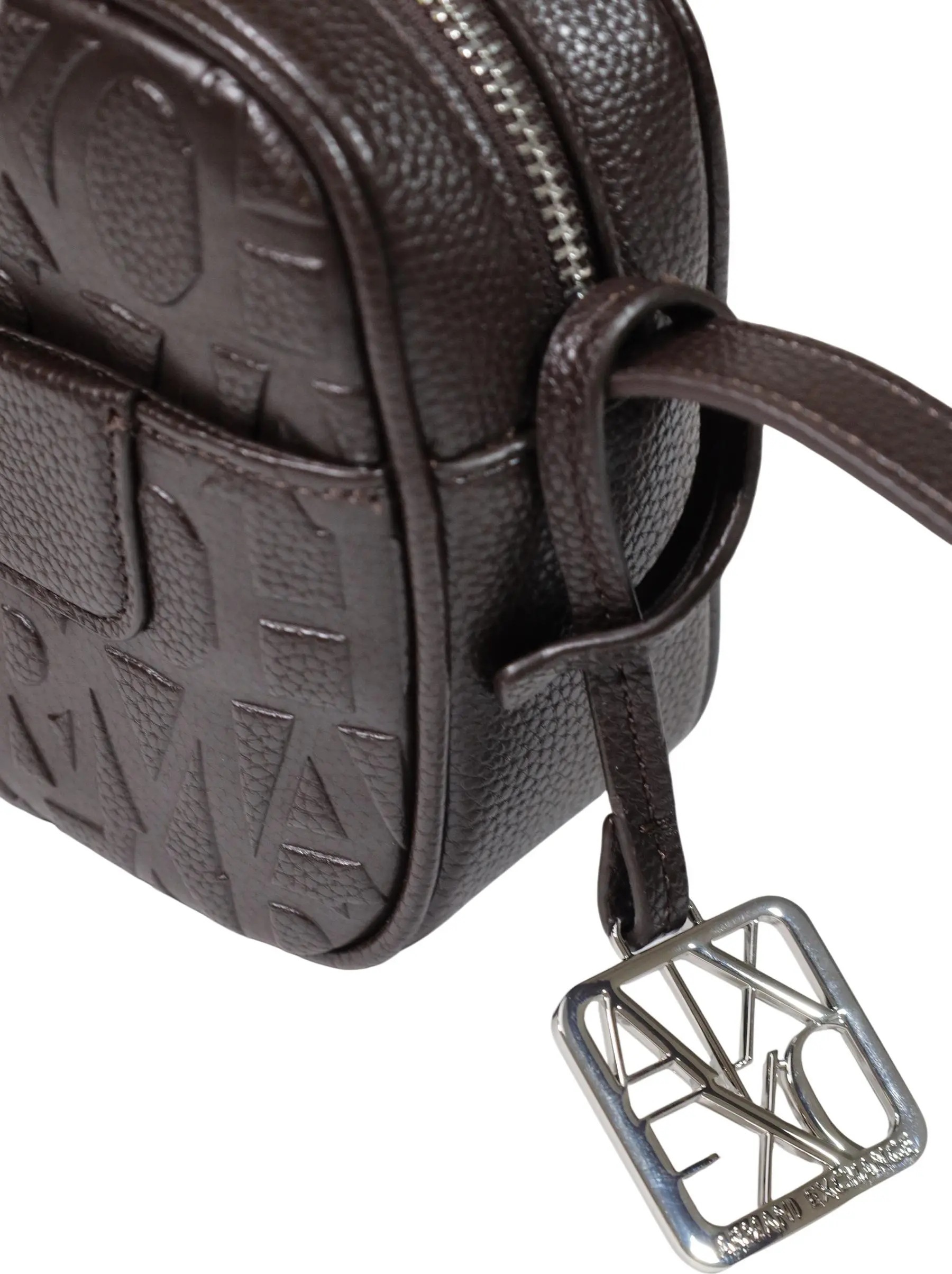 Сумки Armani Exchange