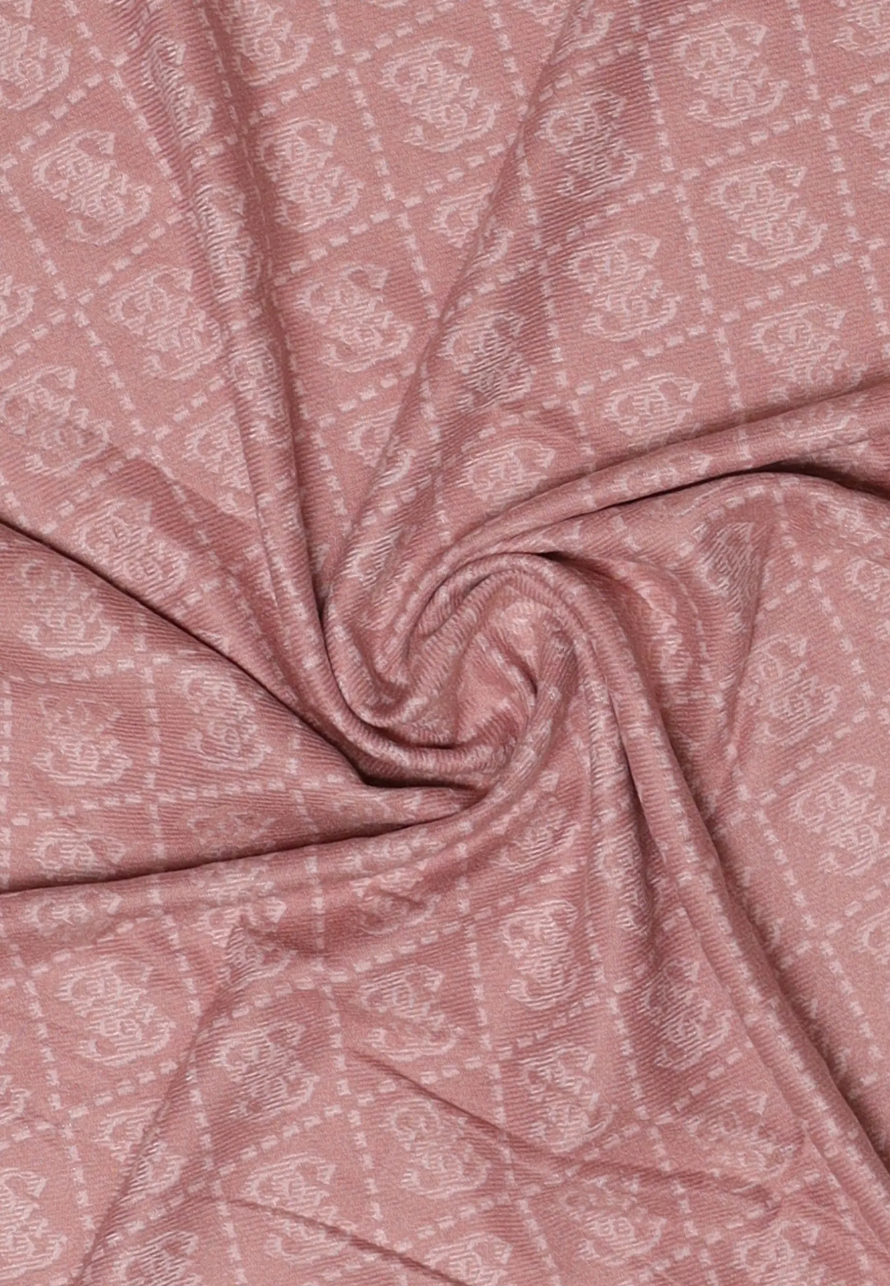 Шарф GUESS