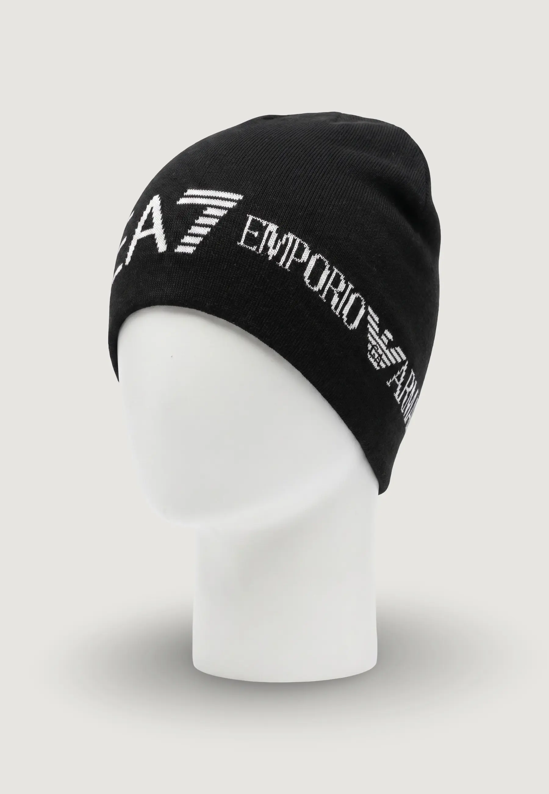Кепка EA7
