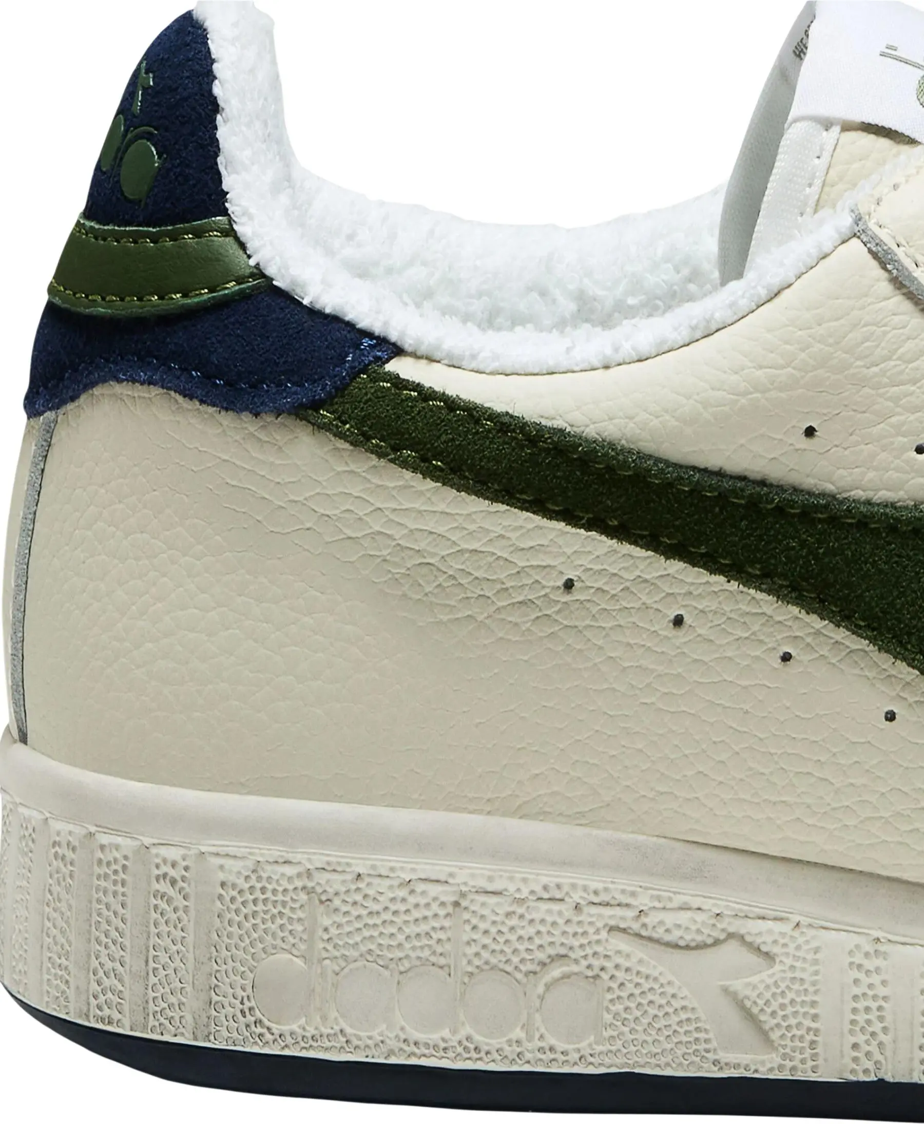 Кроссовки Diadora