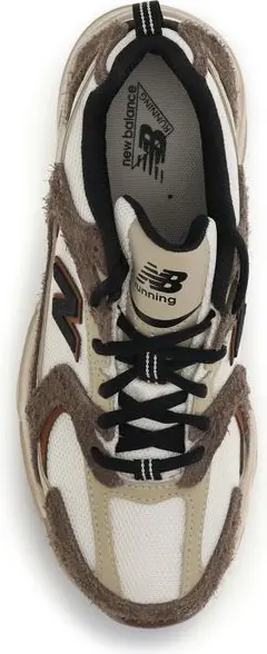 Спортивные кроссовки New Balance