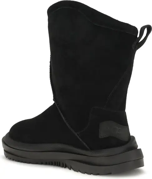Ботинки на плоской подошве UGG