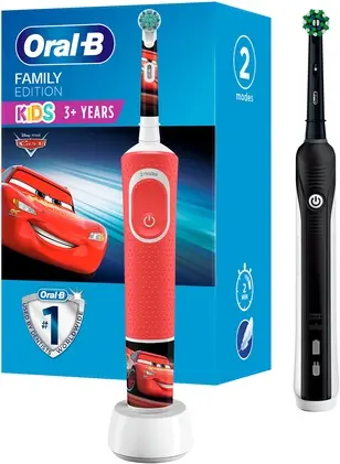 Электрическая зубная щетка Oral-B Cars + Pro 700 Family Edition