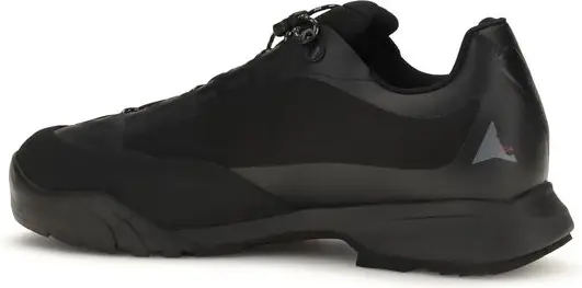 Athletic Sneakers Roa