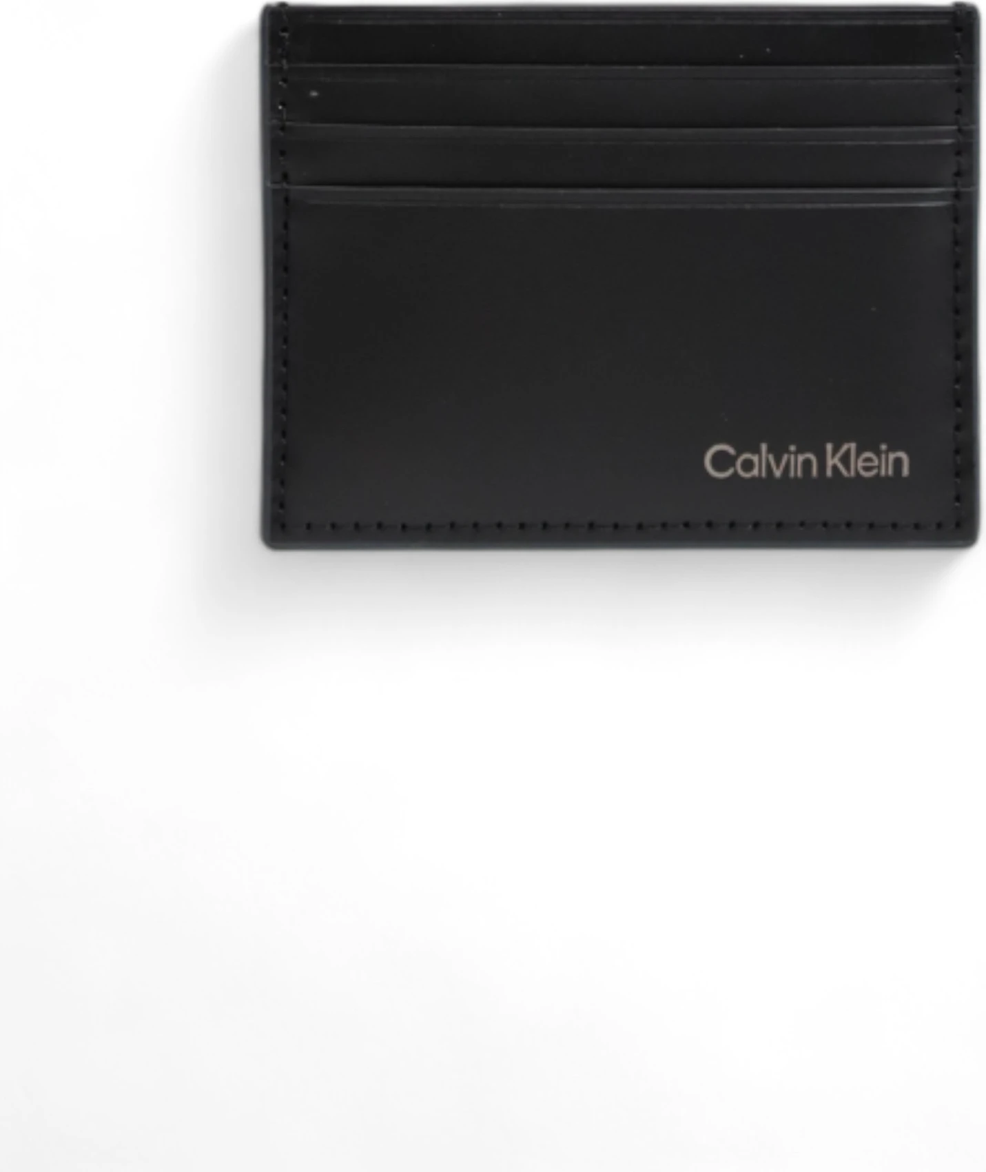 Кошельки Calvin Klein