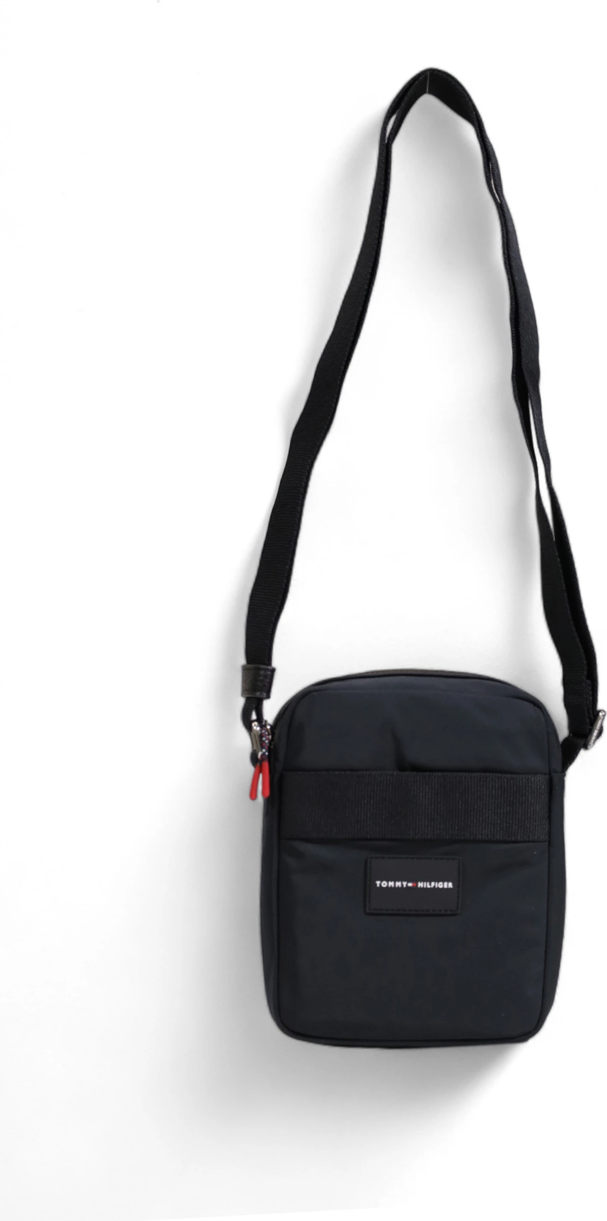 Сумки Tommy Hilfiger