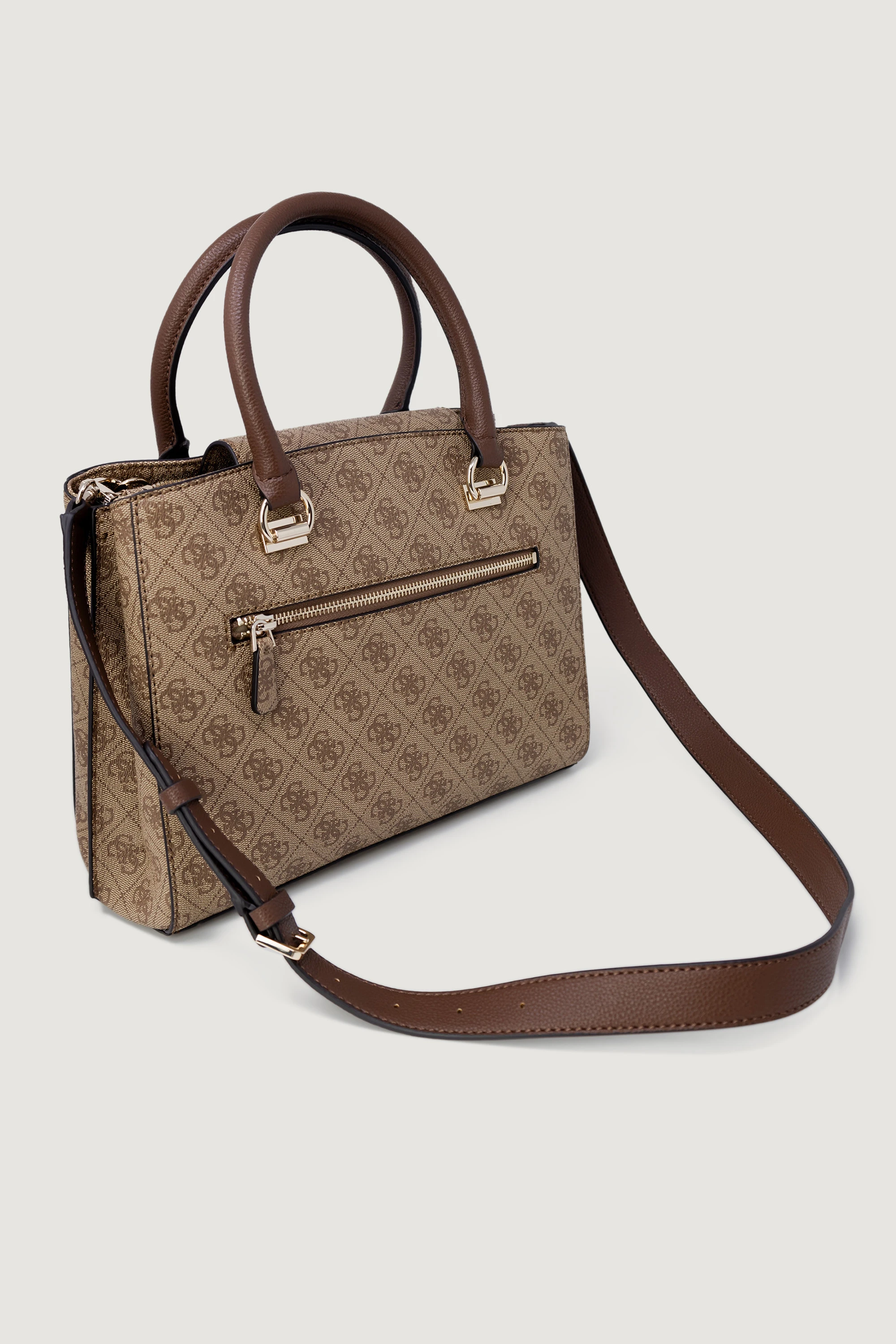 Сумки GUESS