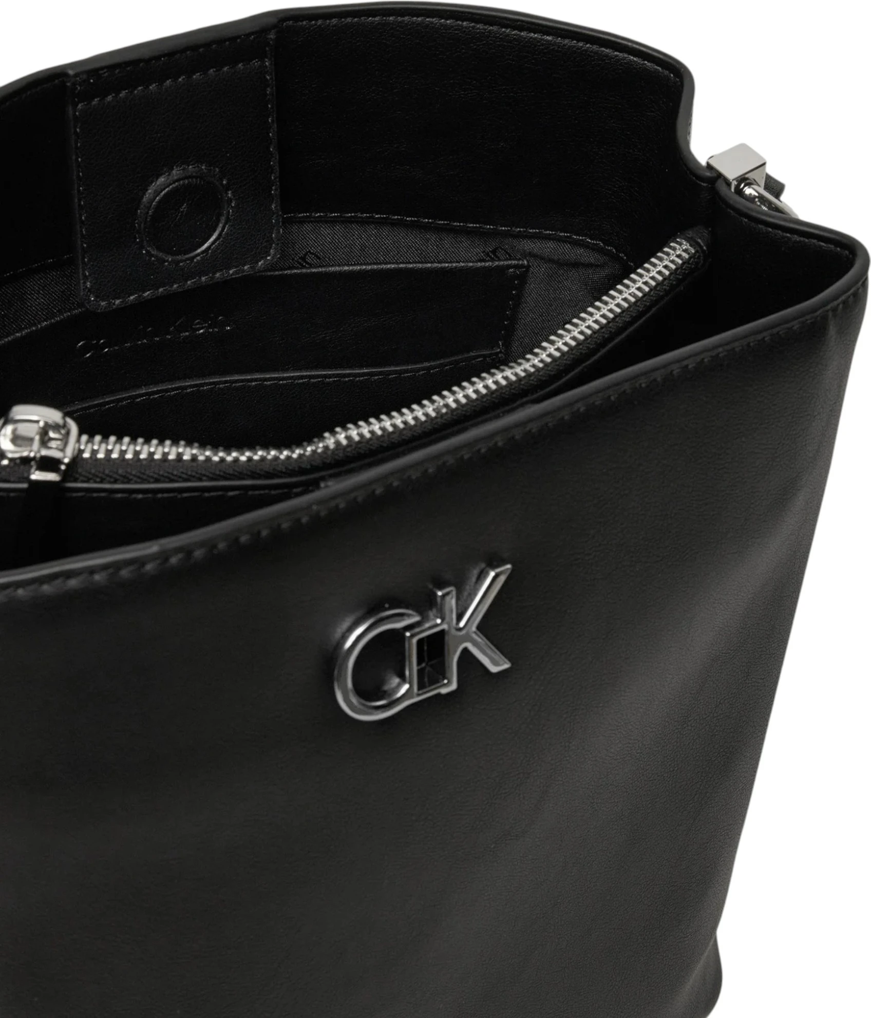 Сумки Calvin Klein