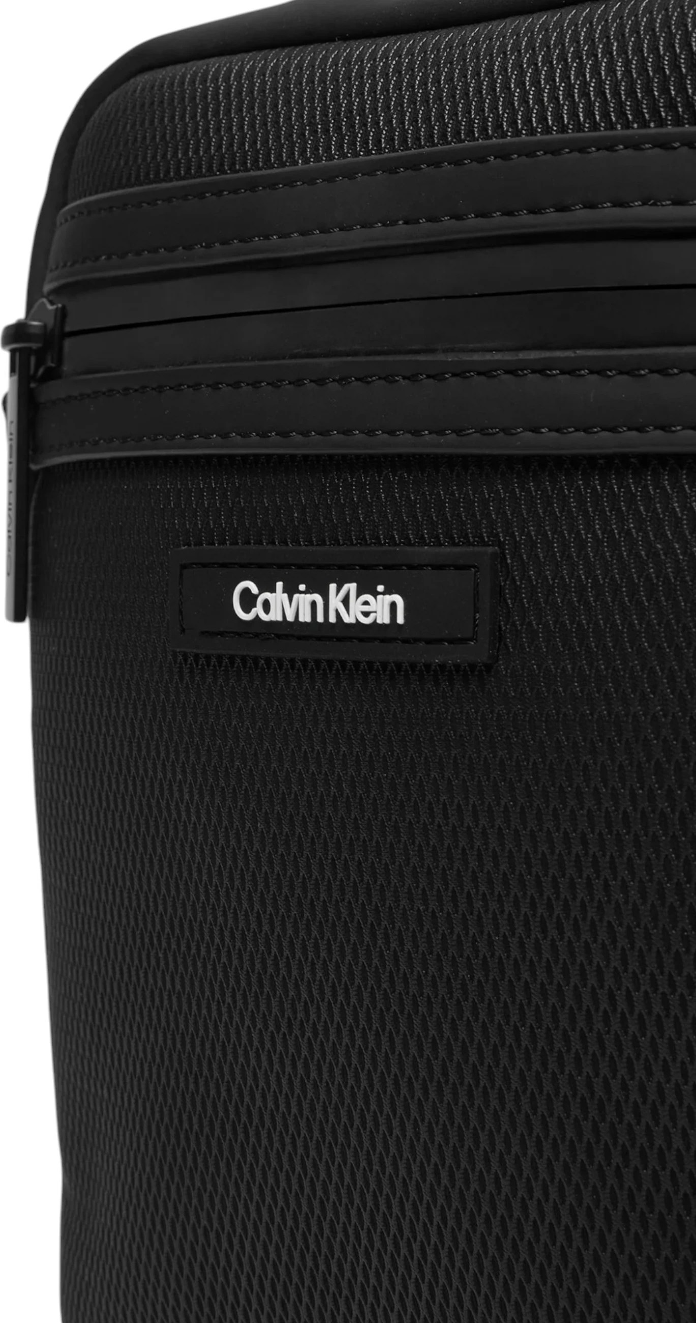 Сумки Calvin Klein