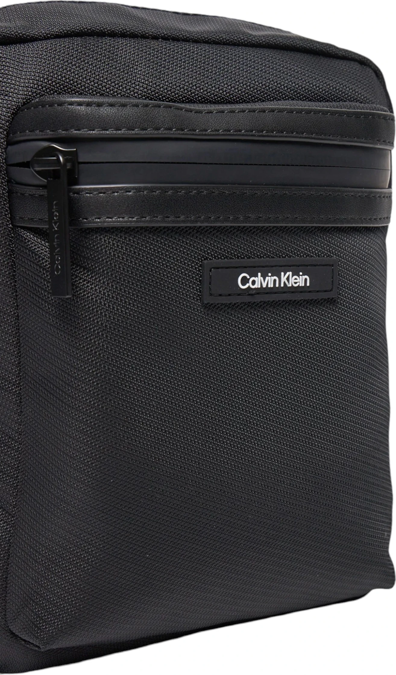 Сумки Calvin Klein