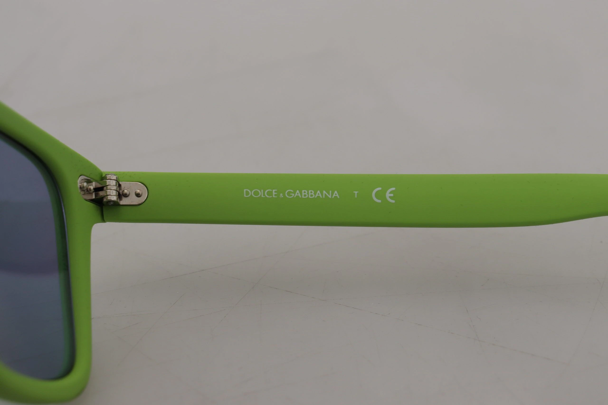Солнцезащитные очки Dolce & Gabbana