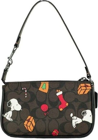 Сумка-клатч с верхней ручкой Coach Nolita 19 Mini Holiday Snoopy