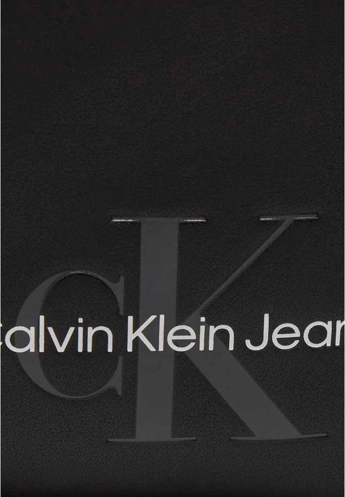 Сумка-мессенджер Calvin Klein Jeans