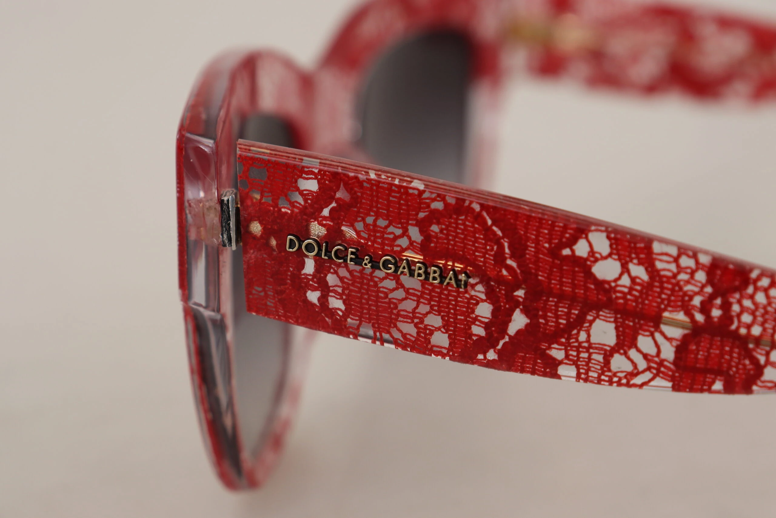 Солнечные очки Dolce & Gabbana Красный DG4231F Ацетат Кружево Прямоугольные Очки