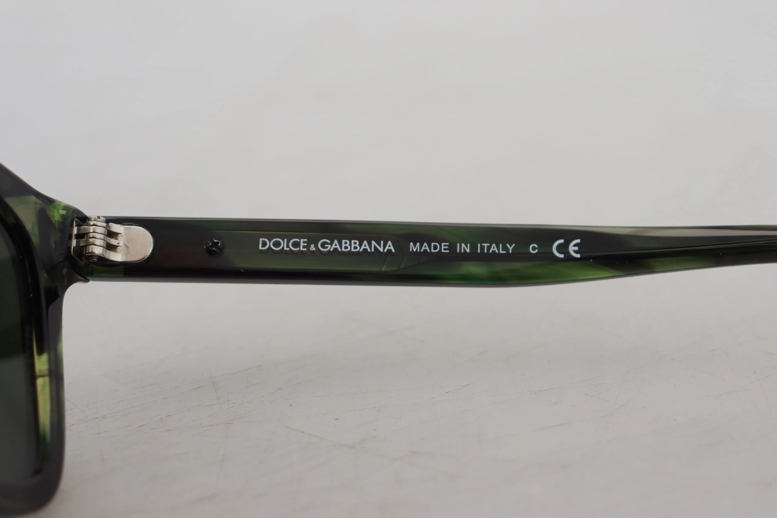 Солнцезащитные очки Dolce & Gabbana