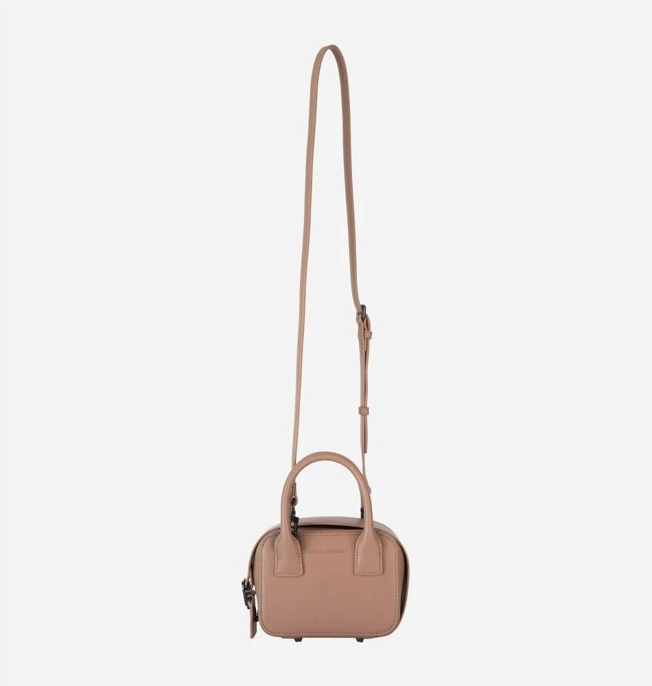 Сумка Chiara Ferragni Collection