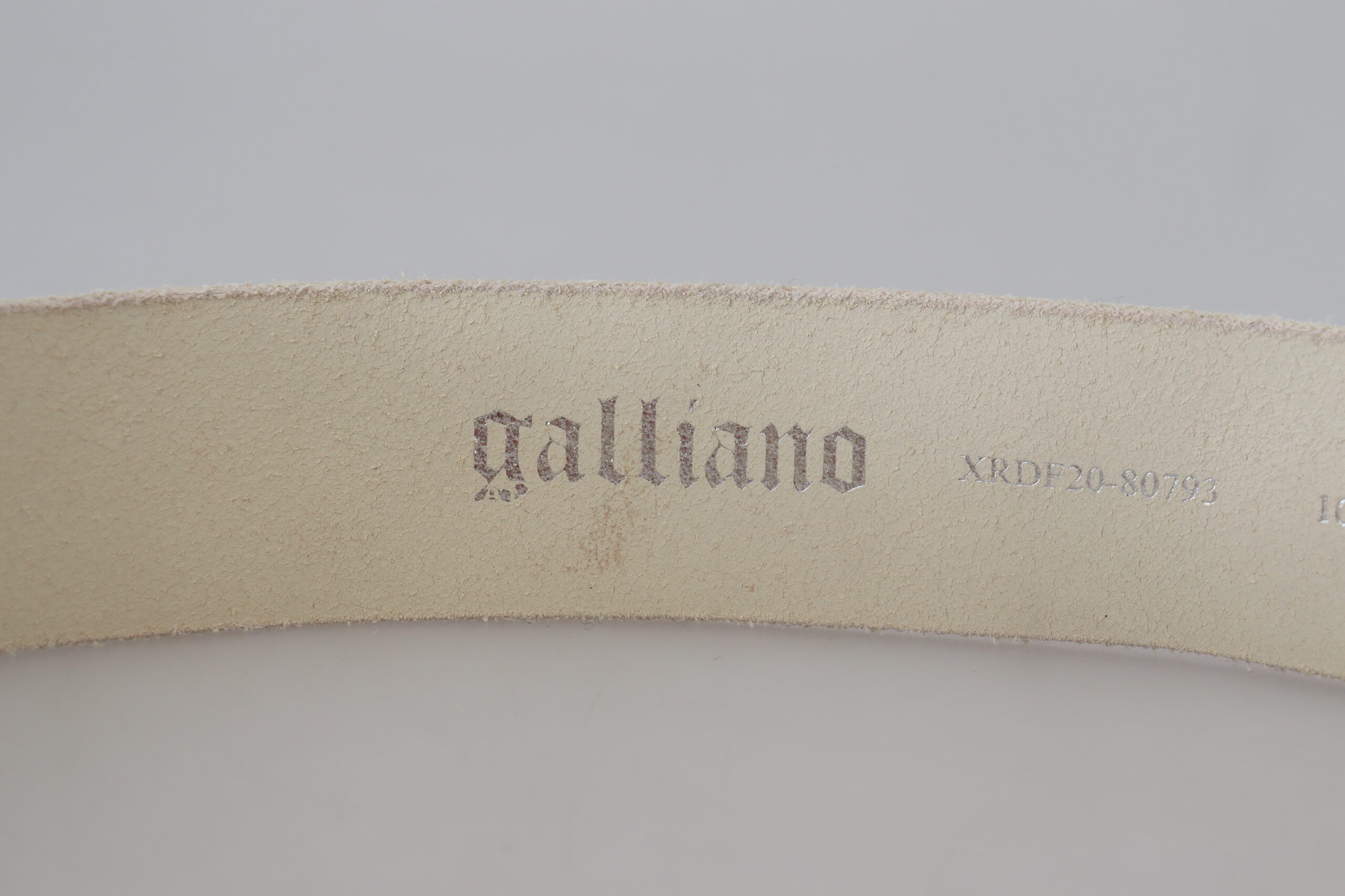 Пояс John Galliano Розовый Кожаный Буквенный Логотип Круглая Пряжка