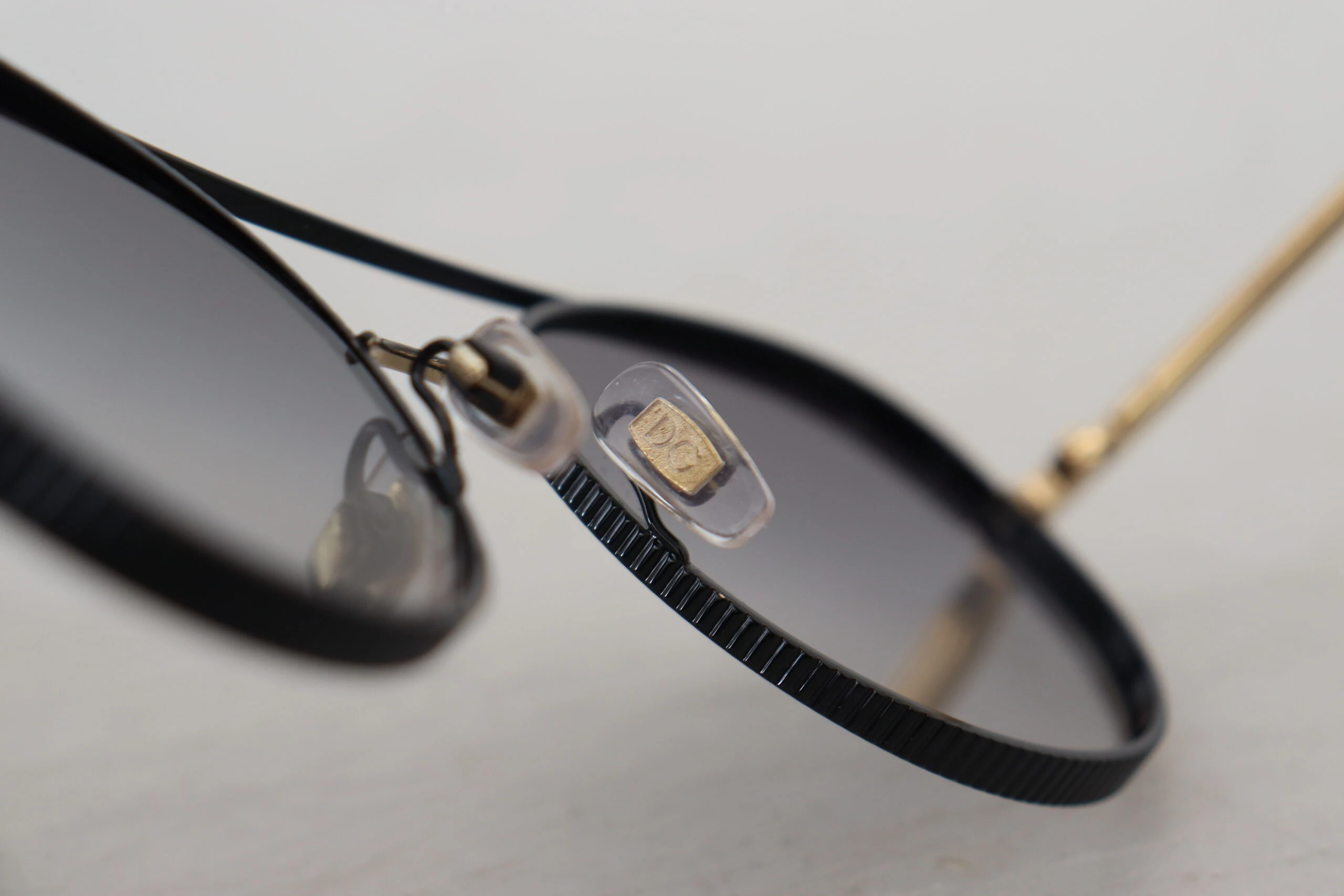 Солнцезащитные очки Aviator Dolce & Gabbana