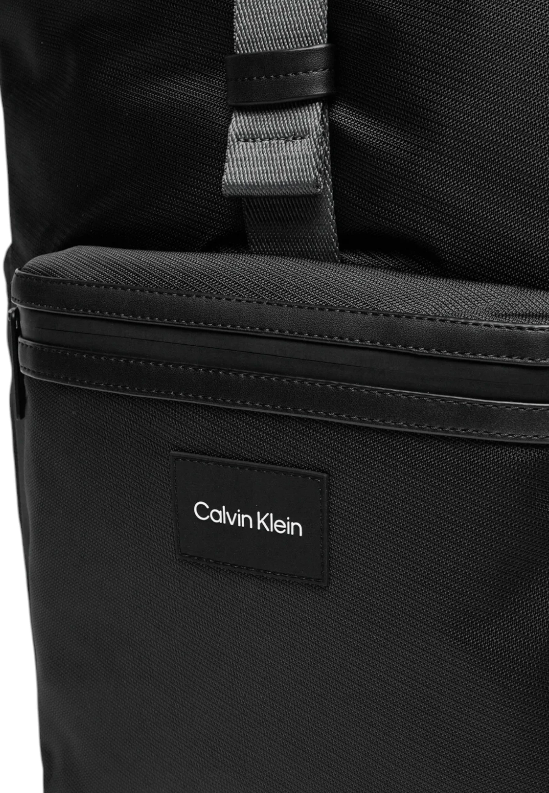 Сумки Calvin Klein