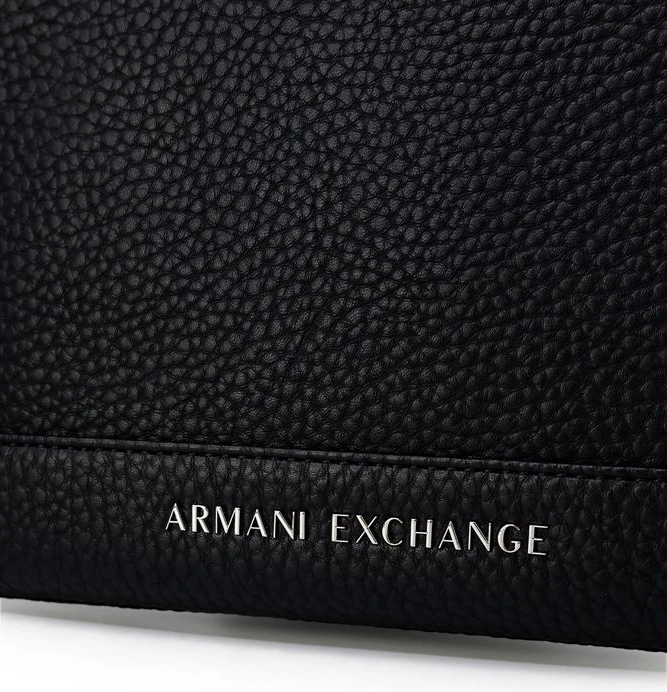 Косметичка Armani Exchange