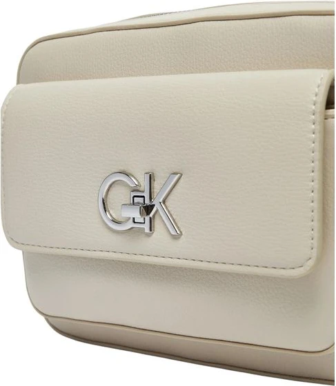 Сумка Calvin Klein RE-LOCK CAMERA W/FLAP