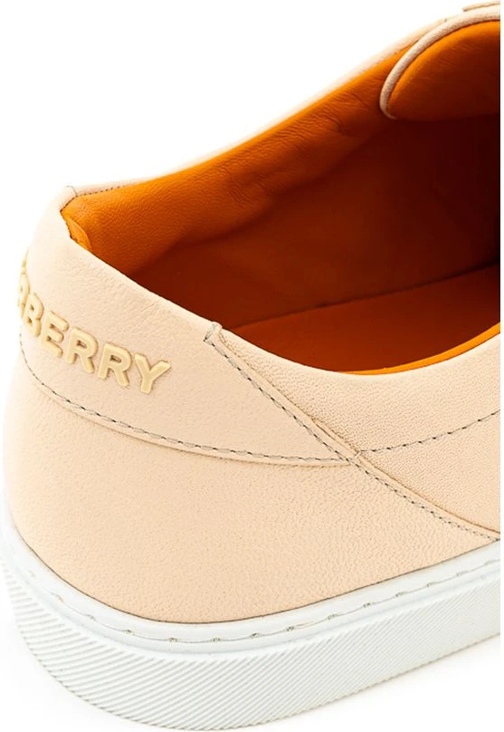 Кроссовки Burberry из розовой кожи