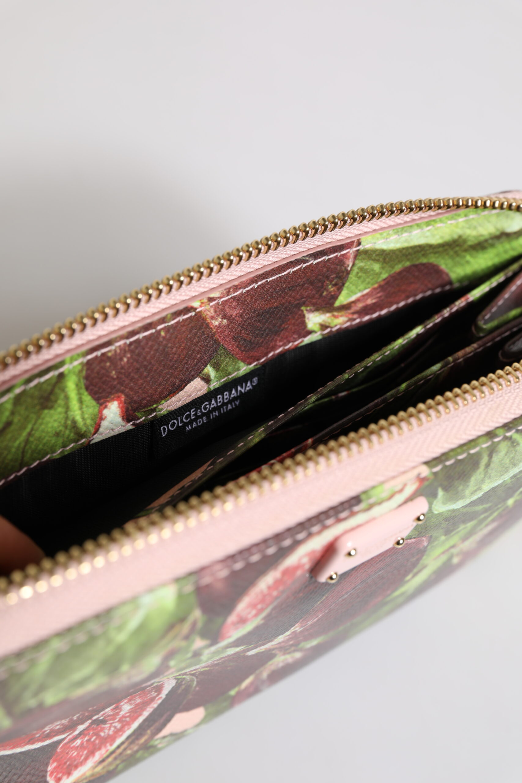 Кошелек Zip Around Continental от Dolce & Gabbana