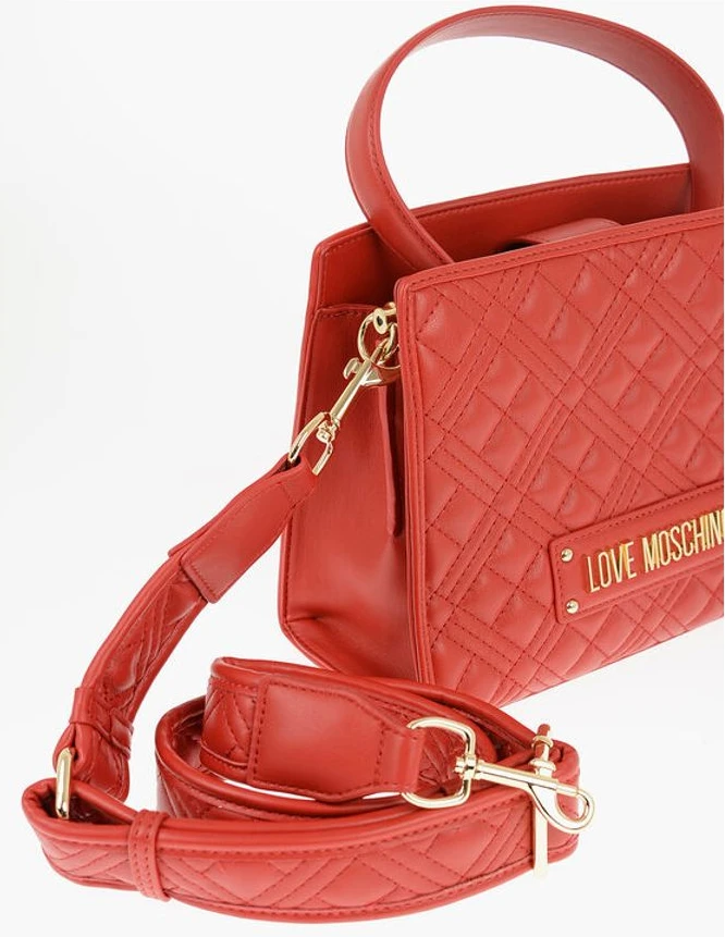 Сумка Moschino LOVE Стеганая из экокожи со съемным плечевым ремнем