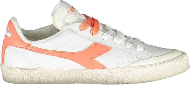 Белые кожаные женские кроссовки Diadora