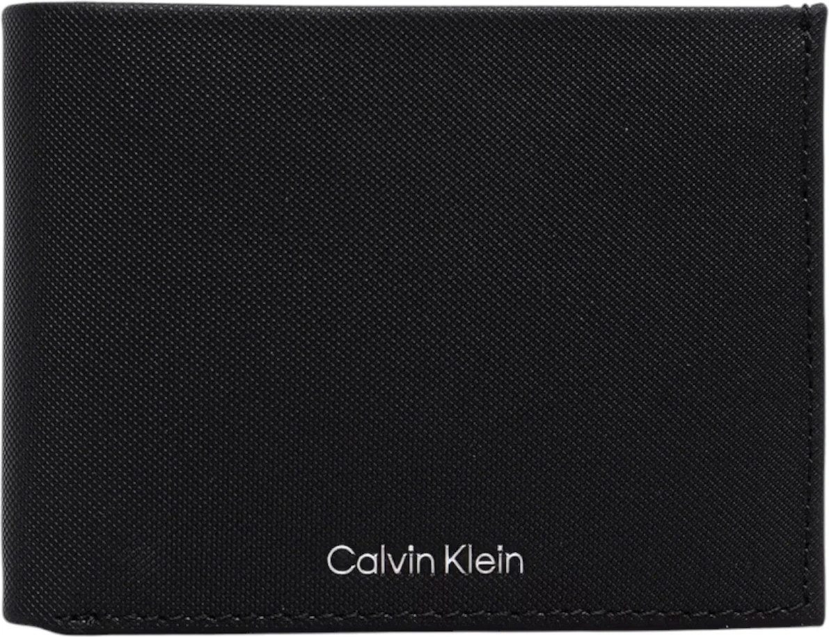 Кошельки Calvin Klein