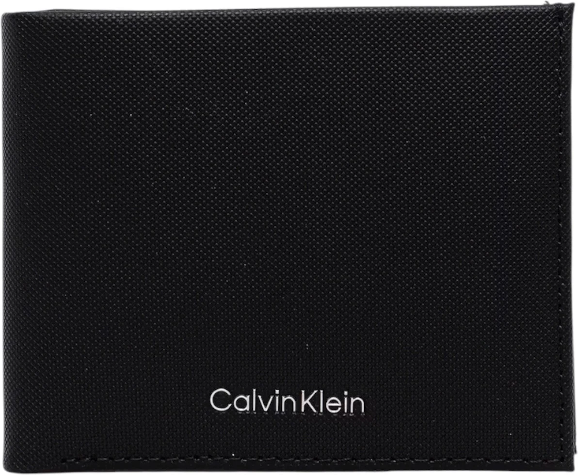 Кошельки Calvin Klein