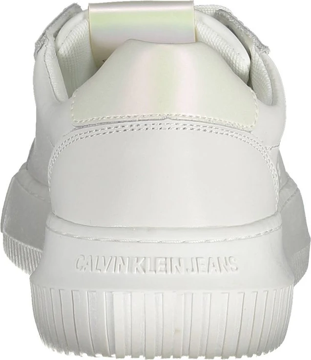 Белые кожаные женские кроссовки Calvin Klein