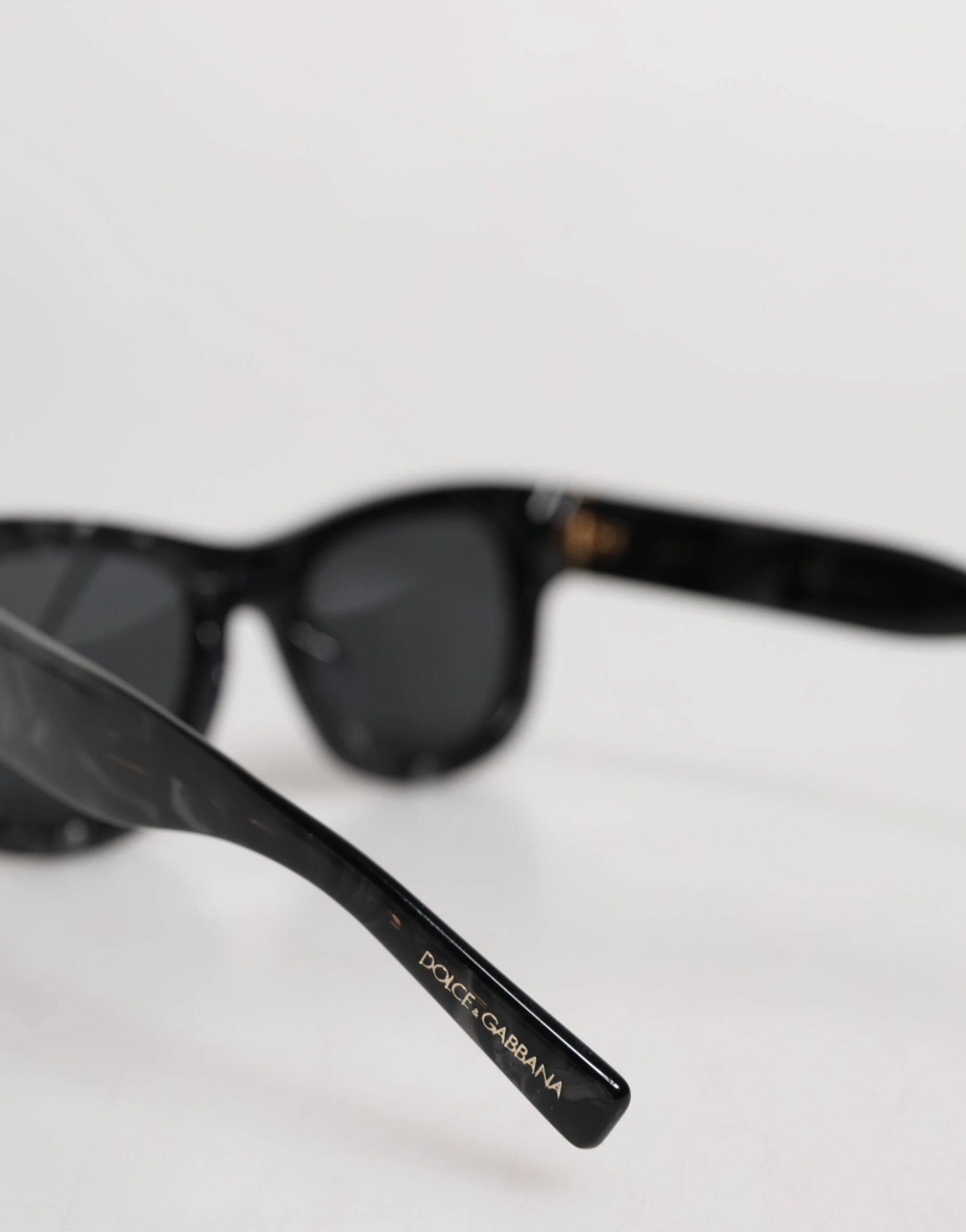 Солнцезащитные очки Dolce & Gabbana Domenico Shade Sunglasses