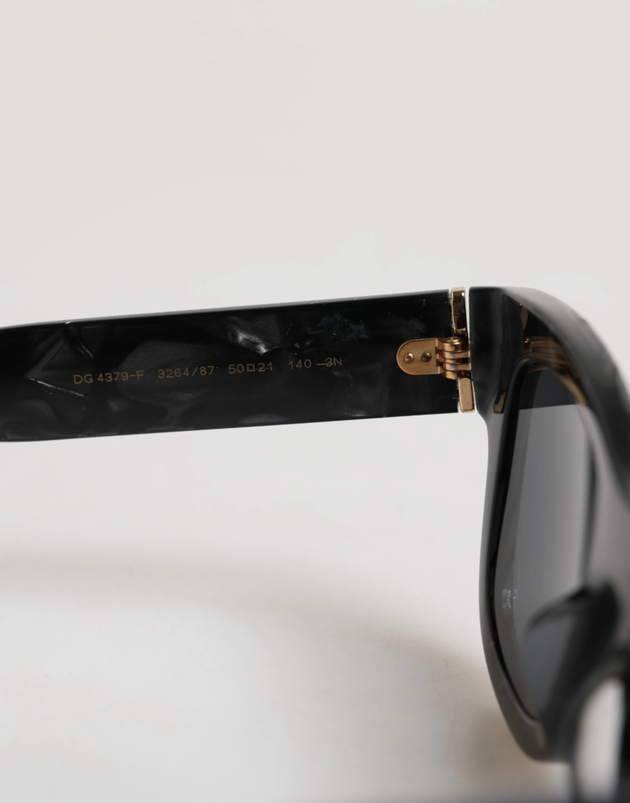 Солнцезащитные очки Dolce & Gabbana Domenico Shade Sunglasses