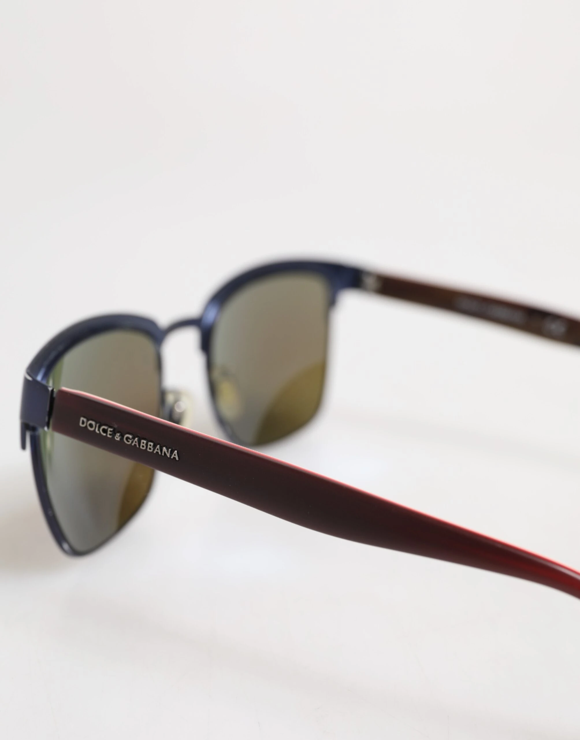 Солнцезащитные очки Dolce & Gabbana DG4287F