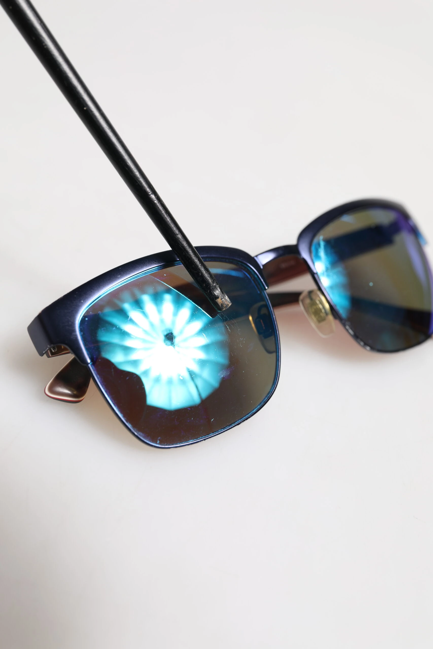 Солнцезащитные очки Dolce & Gabbana DG4287F
